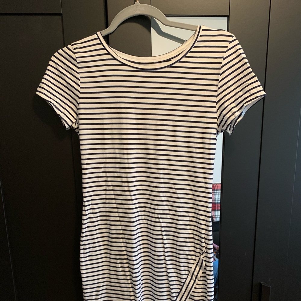 White and navy blue stripes dress